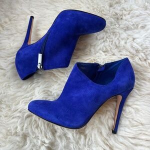 Saks 5th Avenue Suede Royal Blue Cut Out Shootie Booties Heels Size 6